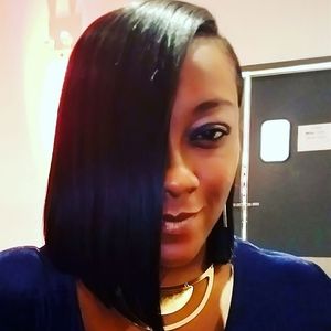 Meet your Posher, Delisha